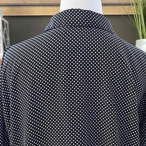 Liz Claiborne Polka Dot Button Down‎ Blouse Sz. XL - Picture 10 of 12